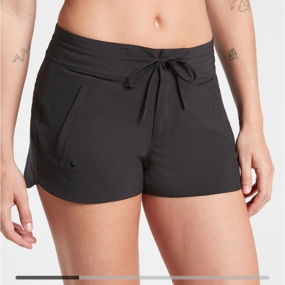 Athleta hudson board shorts